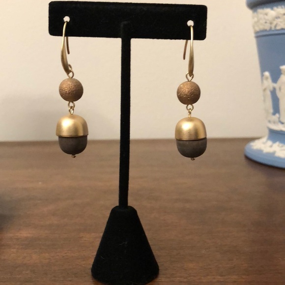 White House Black Market Wooden Earrings - Picture 4 of 5